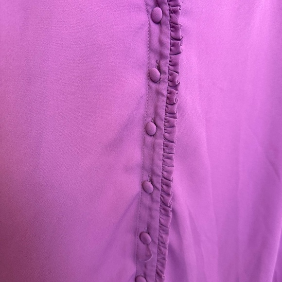 Torrid Harper - Lavender Ruffle Georgette Blouse size 2X - Picture 2 of 6